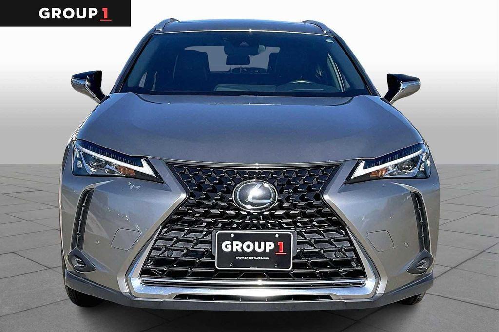 used 2020 Lexus UX 200 car, priced at $26,995