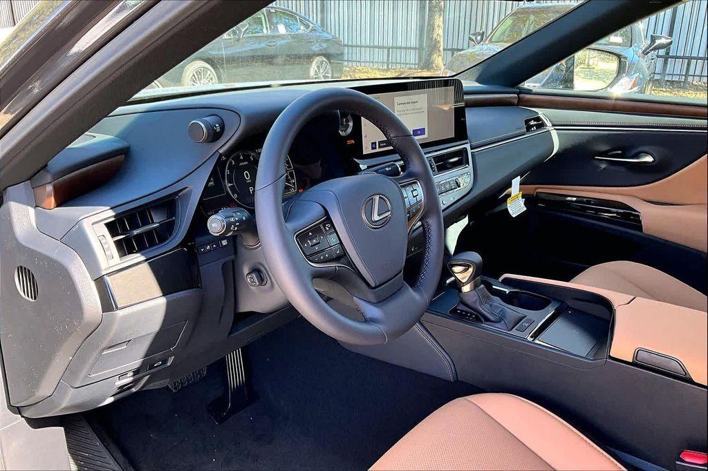 new 2025 Lexus ES 350 car, priced at $49,625