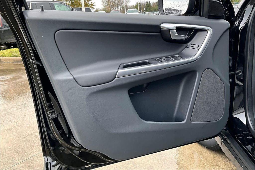 used 2012 Volvo XC60 car, priced at $7,995