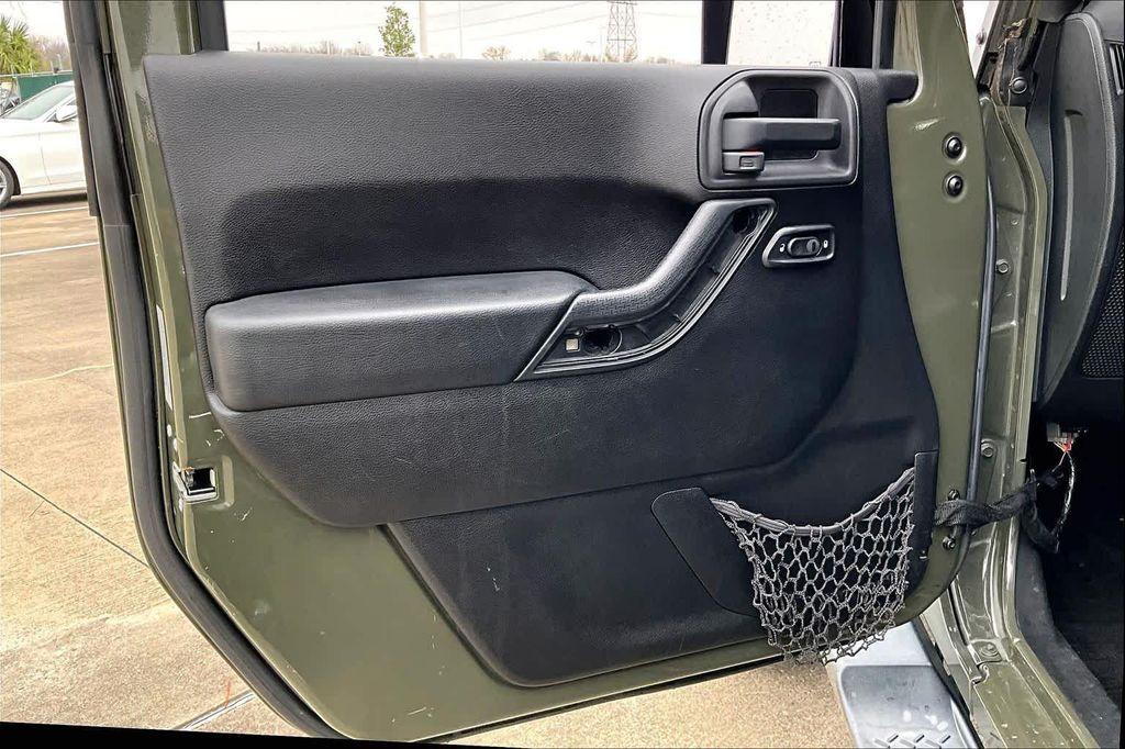 used 2015 Jeep Wrangler Unlimited car, priced at $19,995