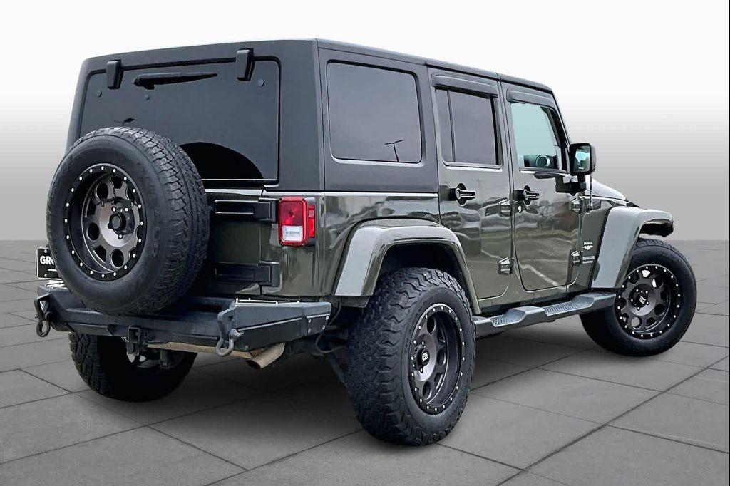 used 2015 Jeep Wrangler Unlimited car, priced at $19,995