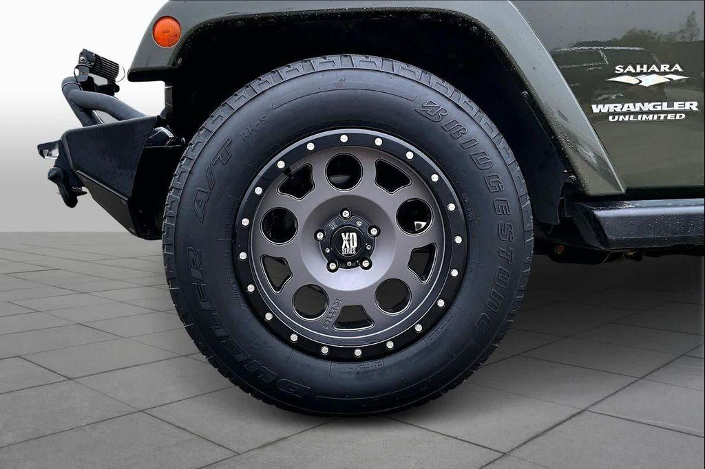 used 2015 Jeep Wrangler Unlimited car, priced at $19,995