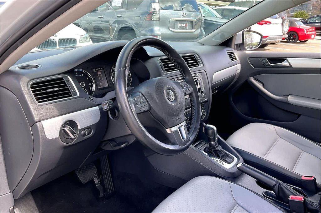 used 2013 Volkswagen Jetta Hybrid car, priced at $9,995