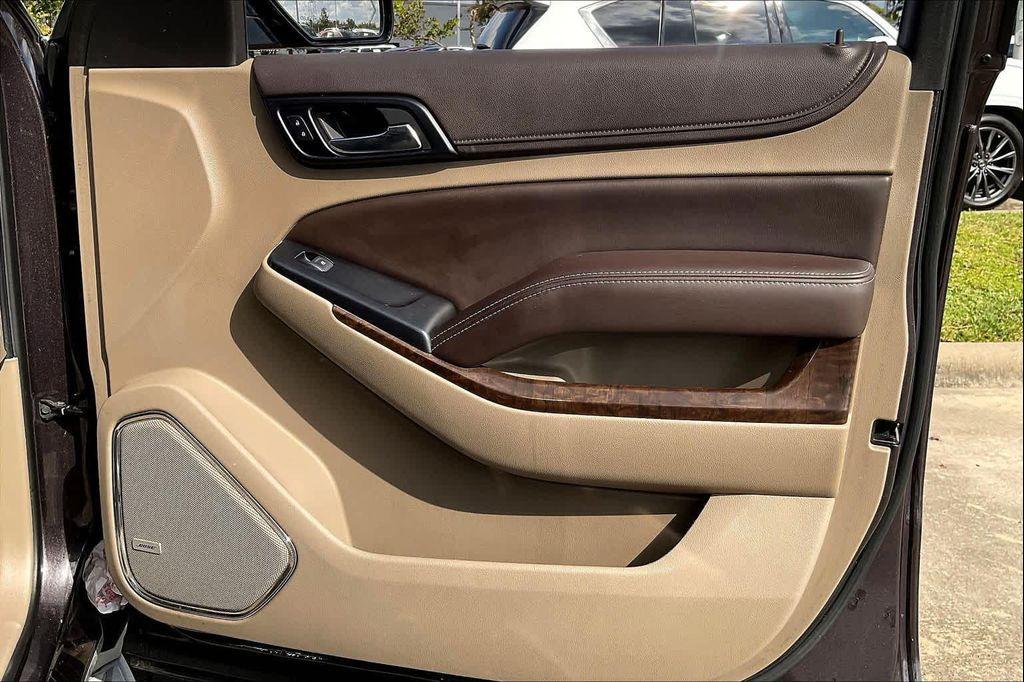 used 2015 Chevrolet Suburban car, priced at $14,495