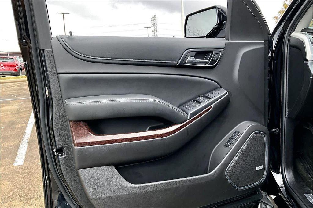 used 2017 GMC Yukon car, priced at $20,495