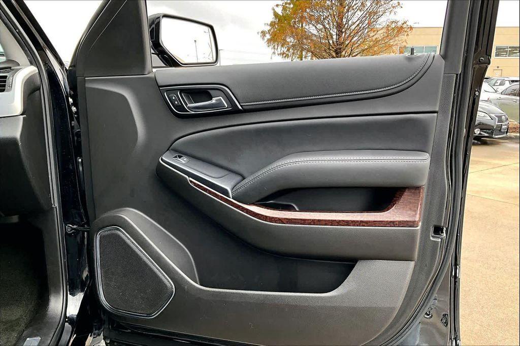 used 2017 GMC Yukon car, priced at $20,495