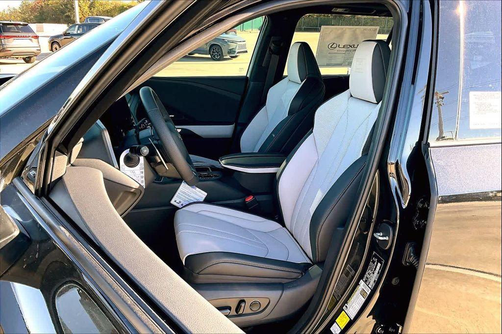 new 2026 Lexus TX 350 car, priced at $72,229