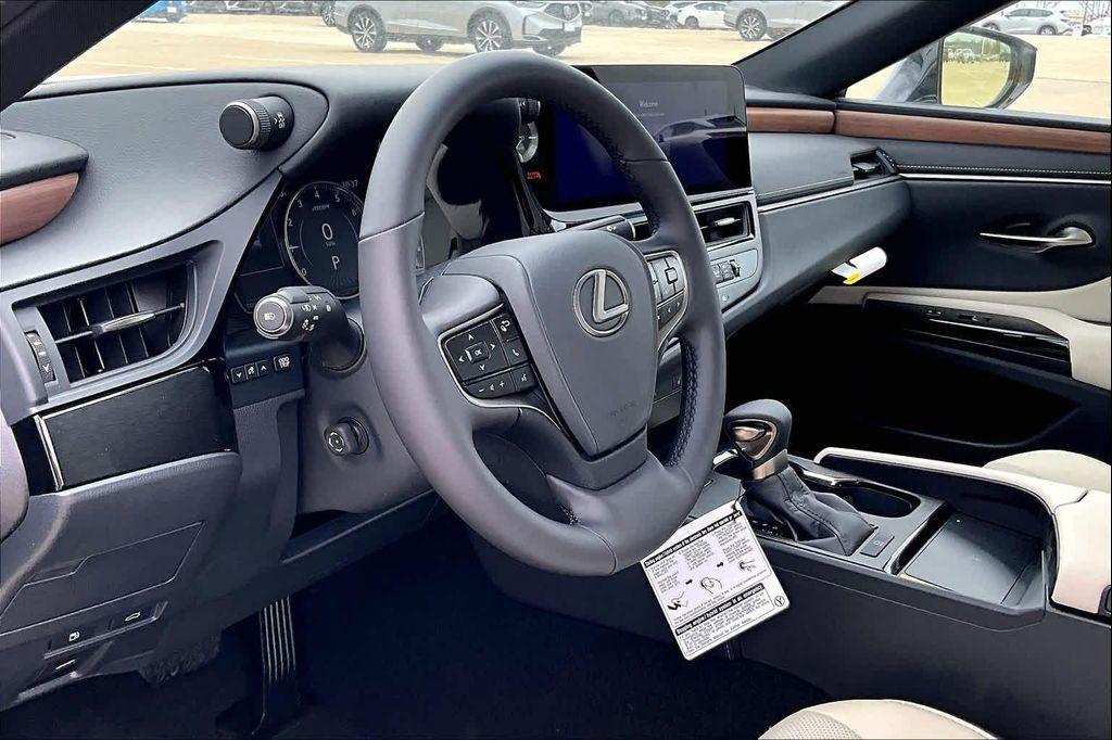 new 2025 Lexus ES 350 car, priced at $49,525