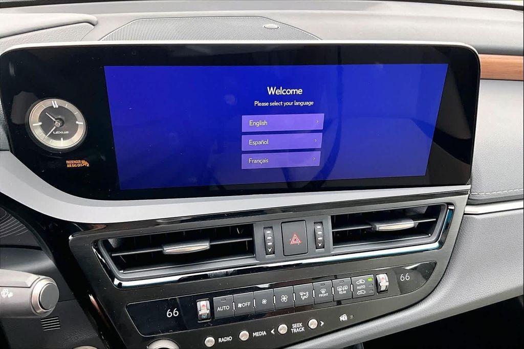 new 2025 Lexus ES 350 car, priced at $49,525