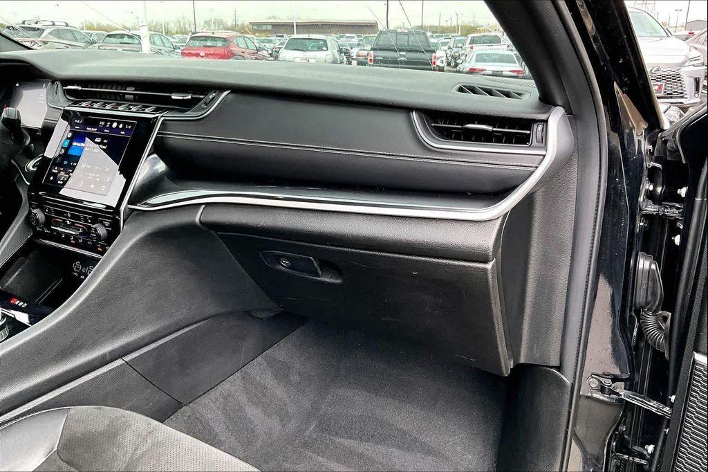 used 2022 Jeep Grand Cherokee L car, priced at $21,395