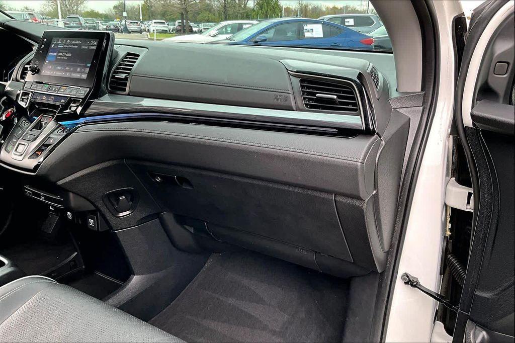 used 2023 Honda Odyssey car, priced at $37,495