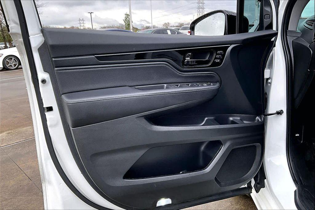 used 2023 Honda Odyssey car, priced at $37,495