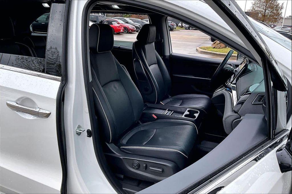 used 2023 Honda Odyssey car, priced at $37,495