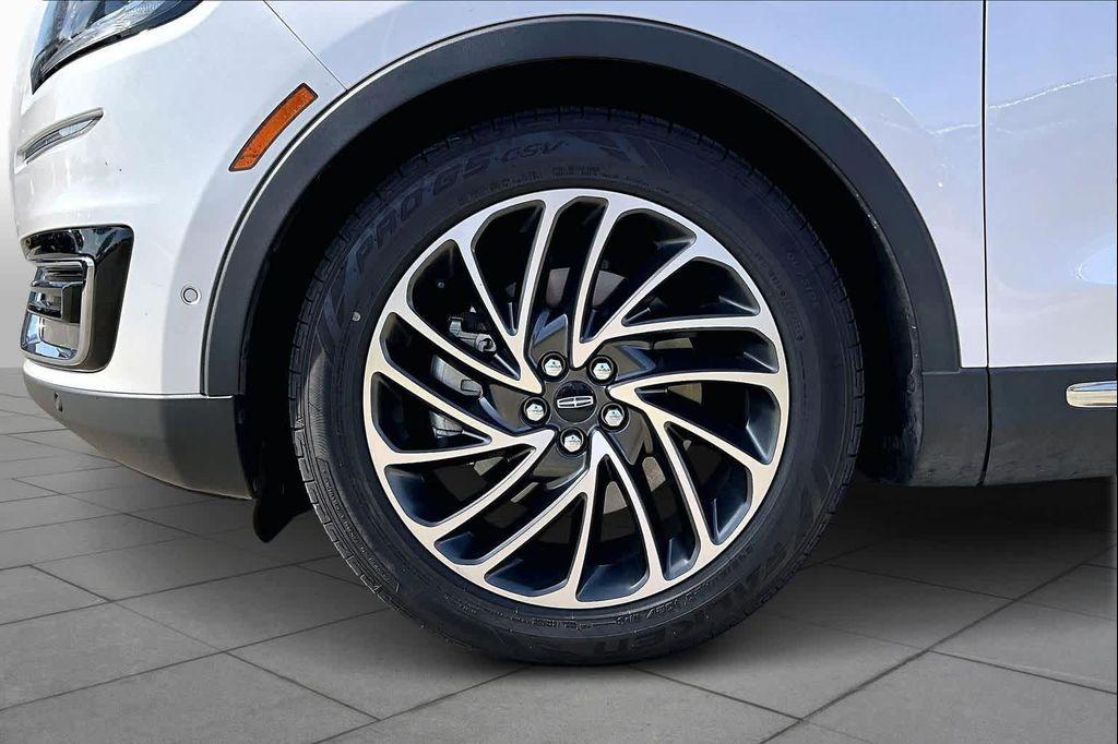 used 2019 Lincoln Nautilus car, priced at $19,995