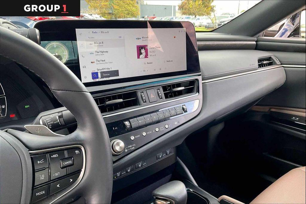 used 2025 Lexus ES 350 car, priced at $45,995