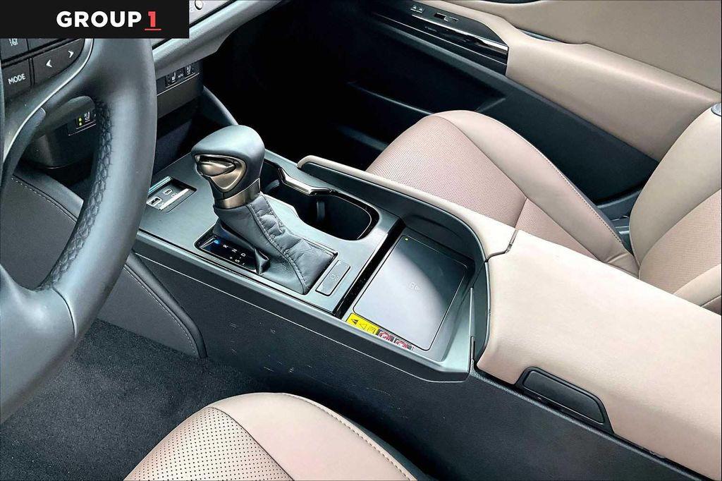 used 2024 Lexus ES 350 car, priced at $44,720