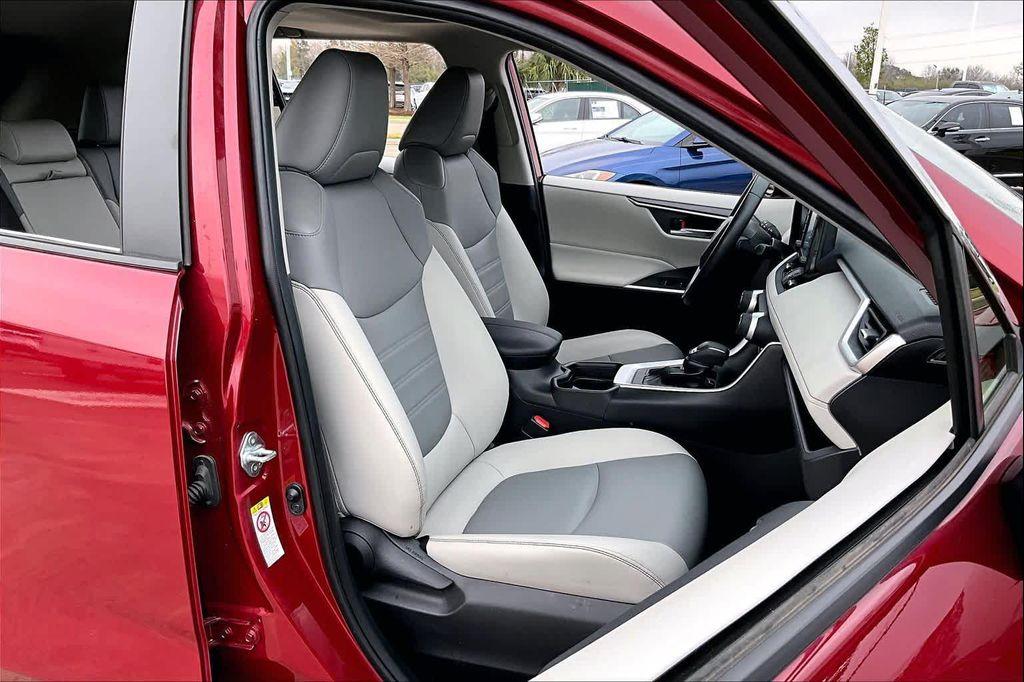 used 2019 Toyota RAV4 car, priced at $27,495