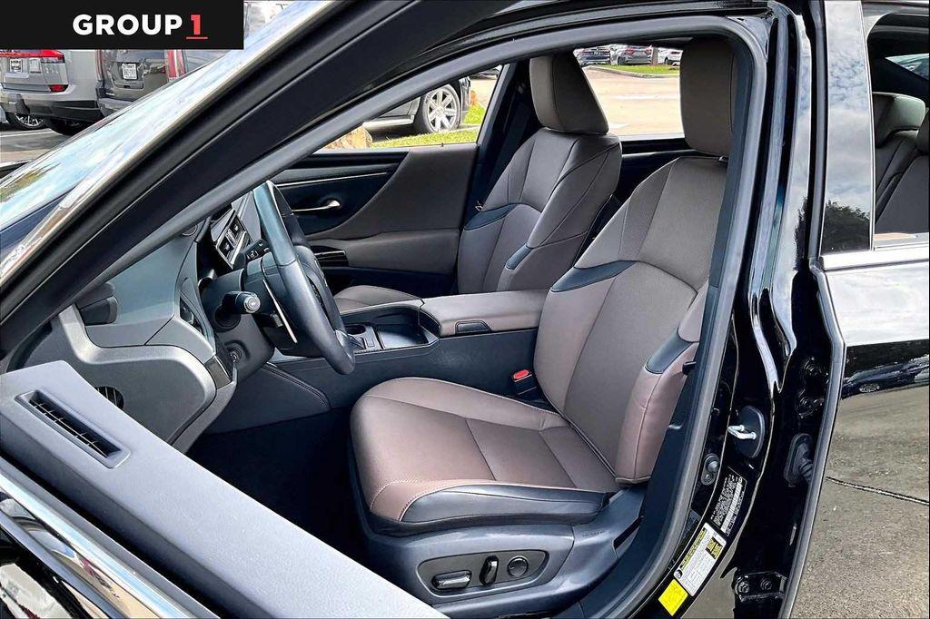 used 2023 Lexus ES 350 car, priced at $38,995