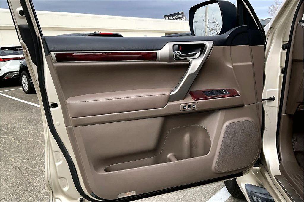 used 2012 Lexus GX 460 car, priced at $18,495