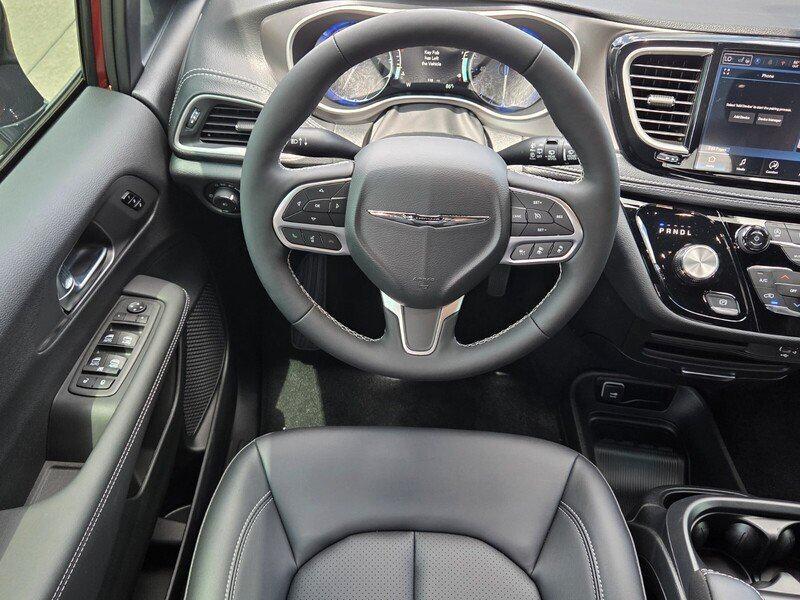 new 2026 Chrysler Pacifica car, priced at $42,832