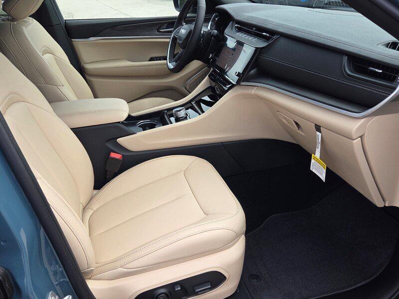 new 2026 Jeep Grand Cherokee L car, priced at $44,430