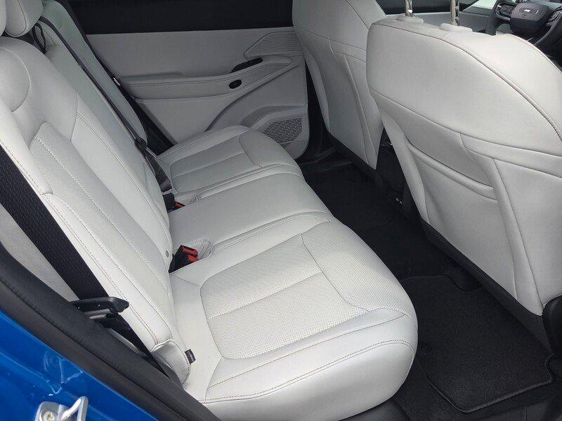 new 2026 Jeep Cherokee car, priced at $38,591