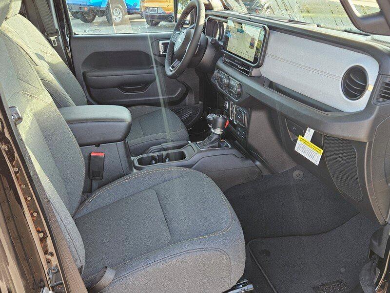 new 2026 Jeep Wrangler car, priced at $45,084
