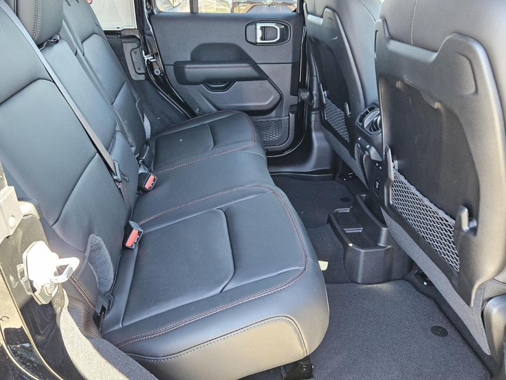 new 2026 Jeep Wrangler car, priced at $61,031