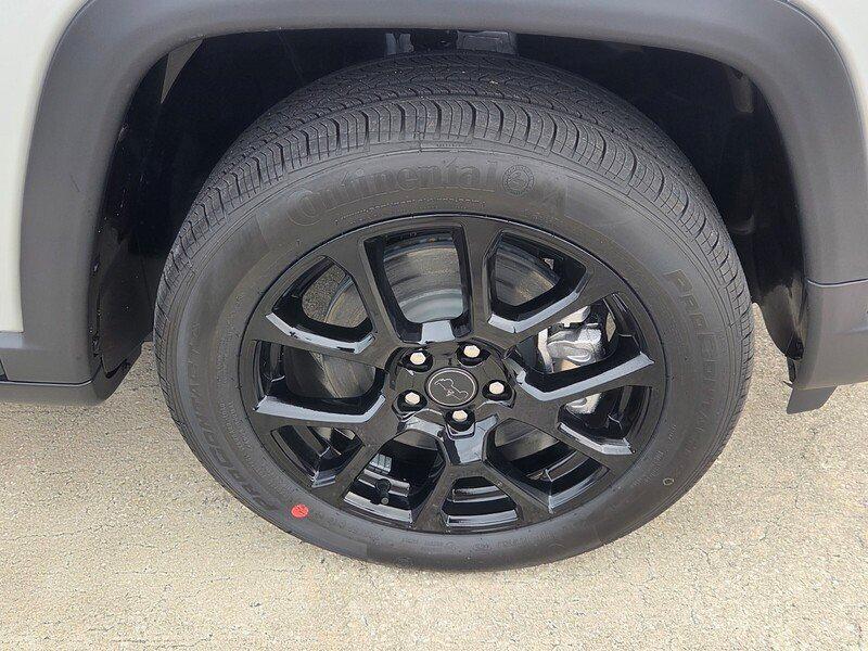 new 2026 Jeep Compass car, priced at $30,322