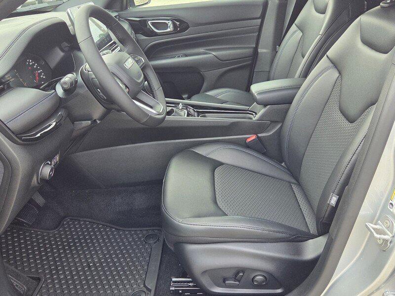 new 2026 Jeep Compass car, priced at $30,322