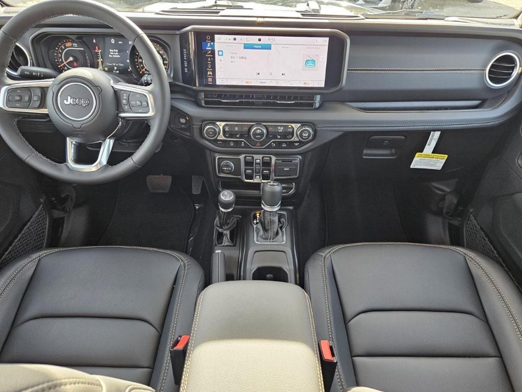 new 2025 Jeep Wrangler car, priced at $46,409