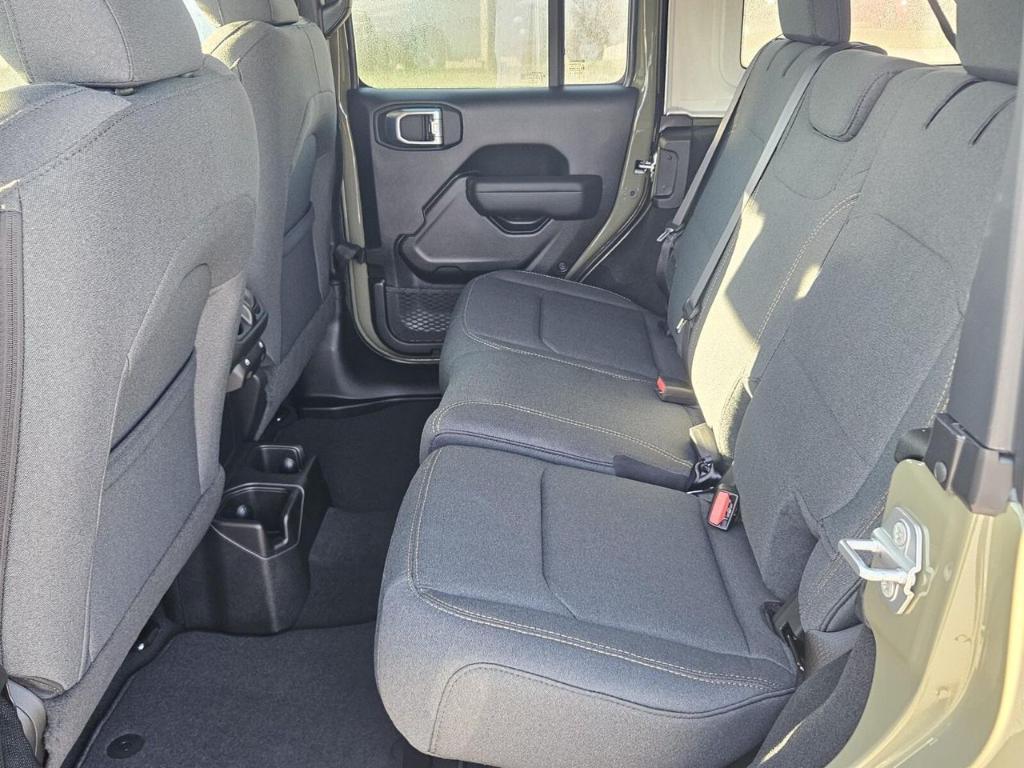 new 2026 Jeep Wrangler car, priced at $46,937