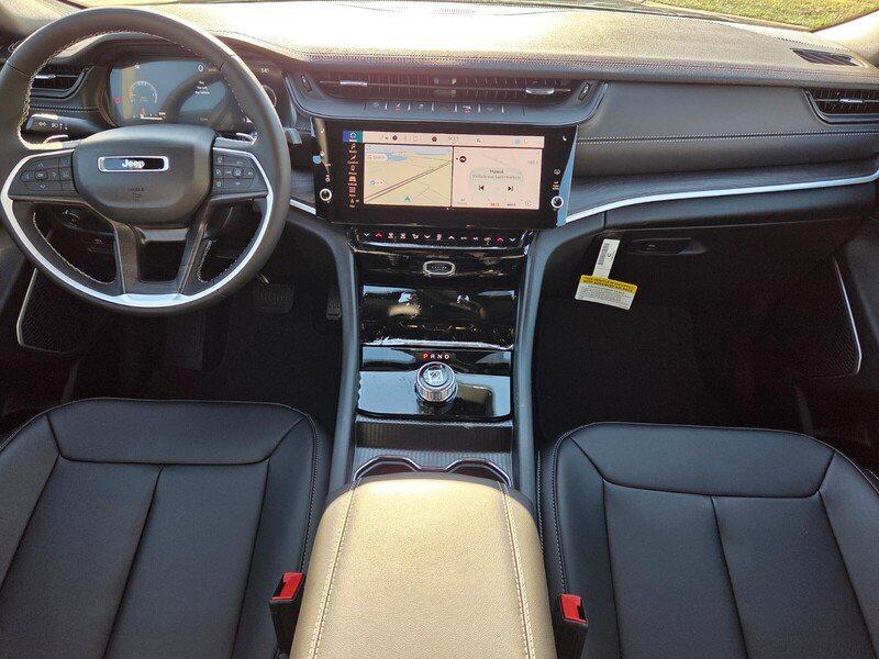 new 2026 Jeep Grand Cherokee car, priced at $40,746