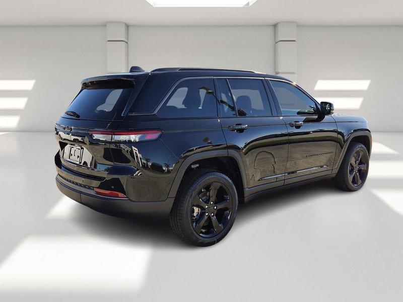 new 2026 Jeep Grand Cherokee car, priced at $40,746