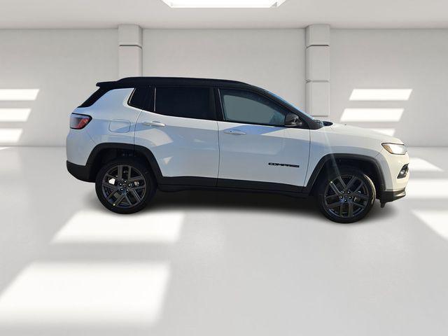 new 2026 Jeep Compass car, priced at $33,419