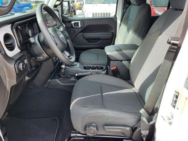 new 2026 Jeep Wrangler car, priced at $39,077