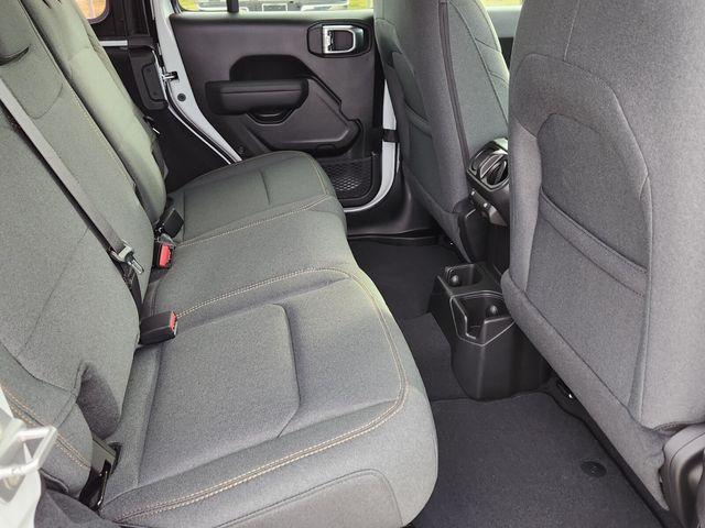 new 2026 Jeep Wrangler car, priced at $39,077