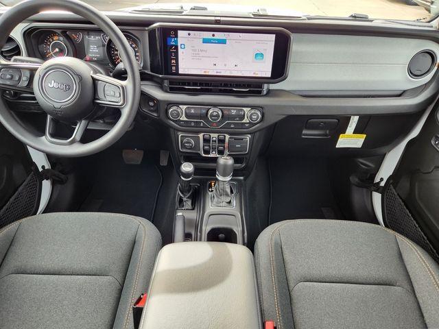 new 2026 Jeep Wrangler car, priced at $39,077