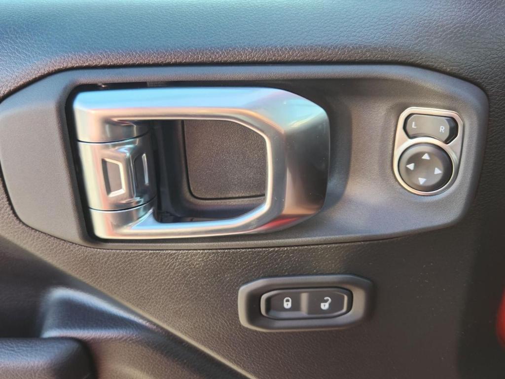 new 2026 Jeep Wrangler car, priced at $45,454