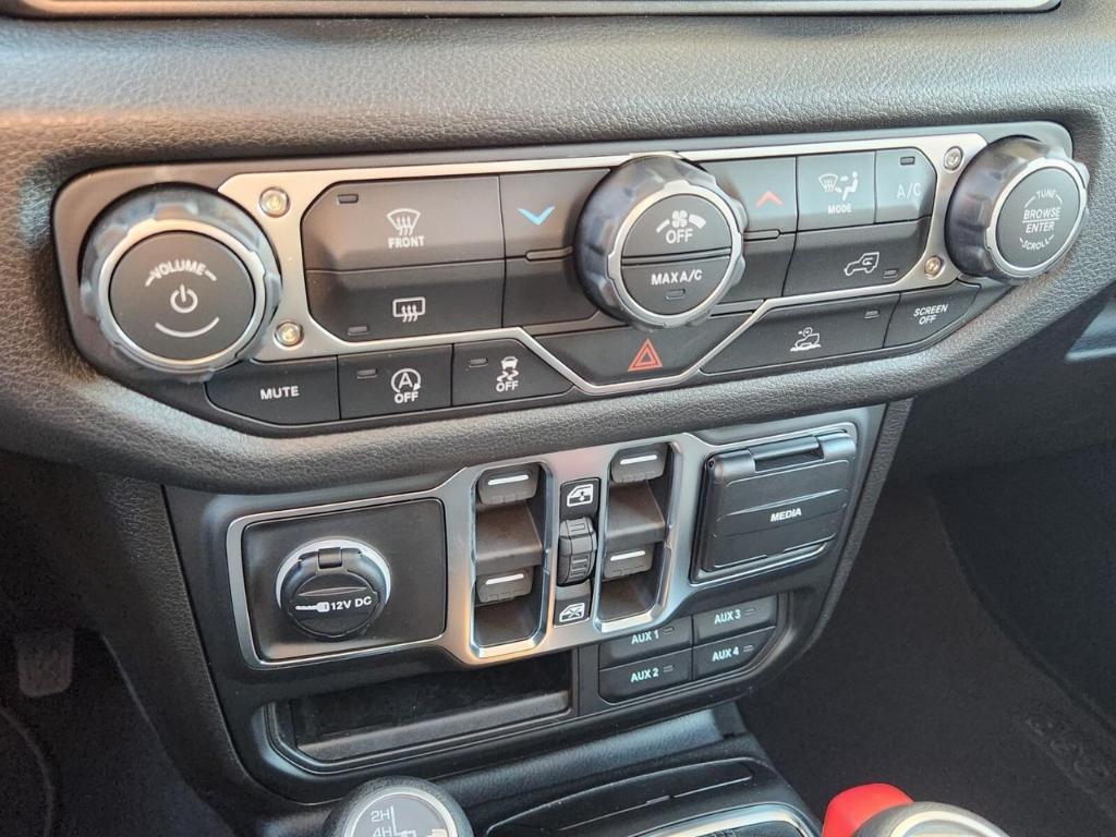 new 2026 Jeep Wrangler car, priced at $45,454