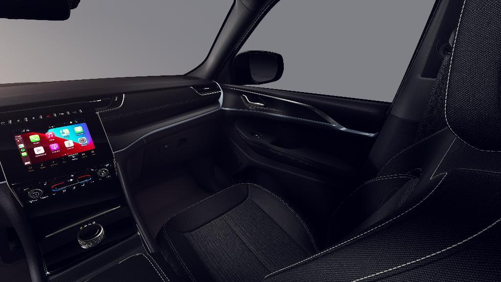 new 2026 Jeep Grand Cherokee car, priced at $42,421