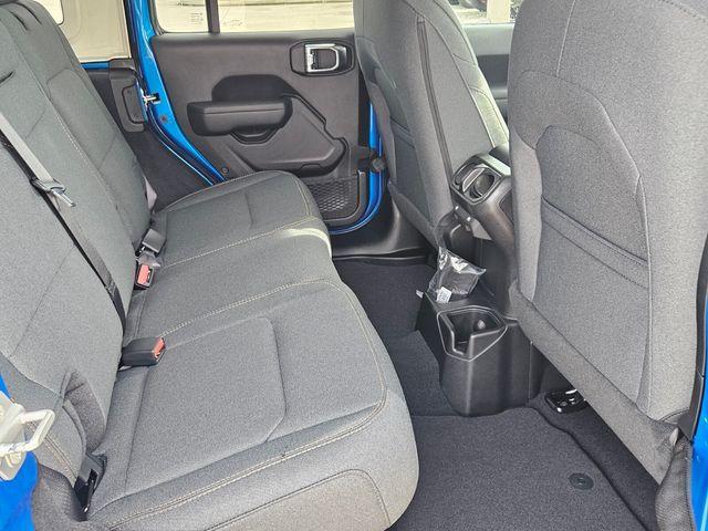 new 2025 Jeep Wrangler car, priced at $38,653