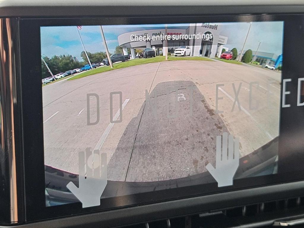 new 2025 Jeep Wrangler car, priced at $40,653