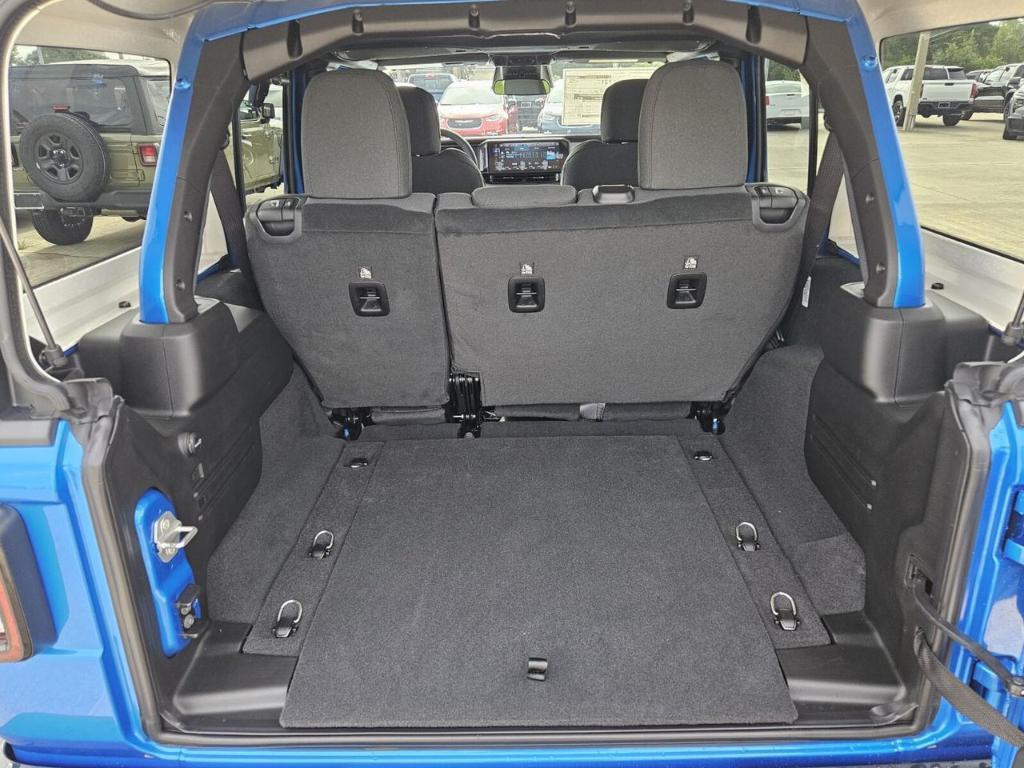 new 2025 Jeep Wrangler car, priced at $40,653