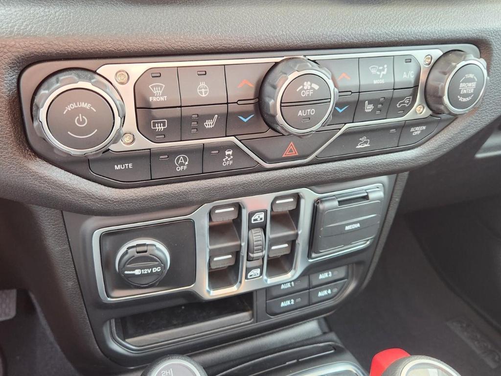 new 2026 Jeep Wrangler car, priced at $46,937