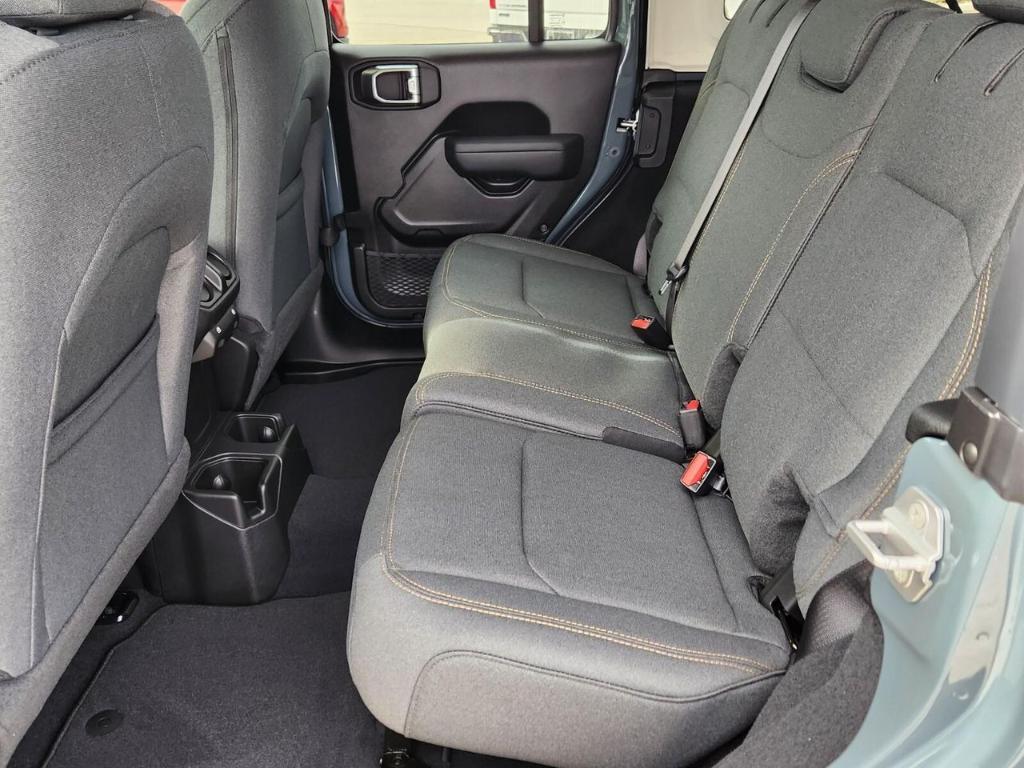 new 2026 Jeep Wrangler car, priced at $46,937