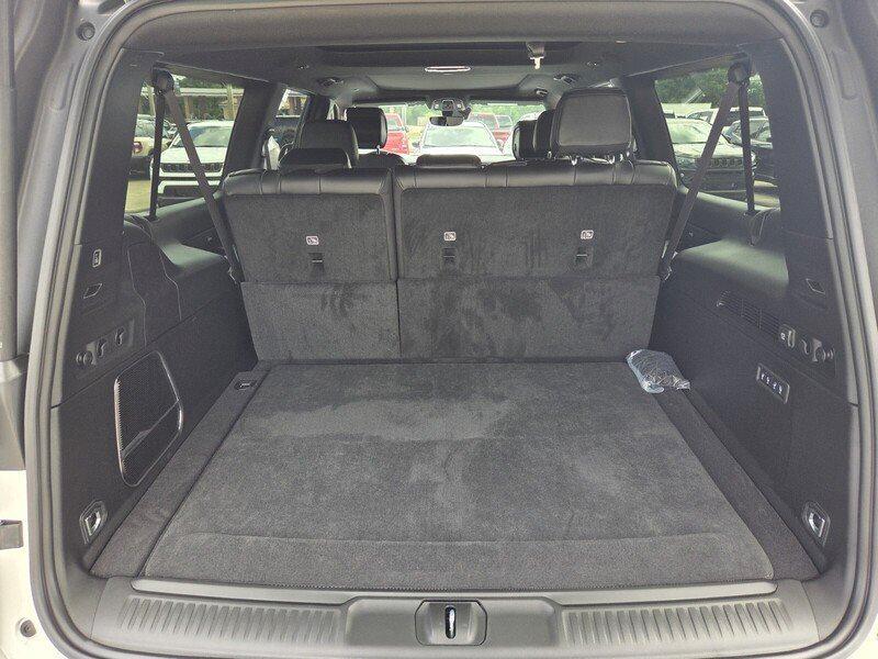 new 2026 Jeep Grand Wagoneer L car, priced at $70,511