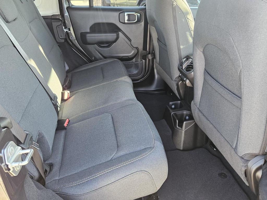 new 2026 Jeep Wrangler car, priced at $46,014