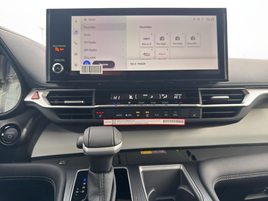 new 2026 Toyota Sienna car, priced at $50,705