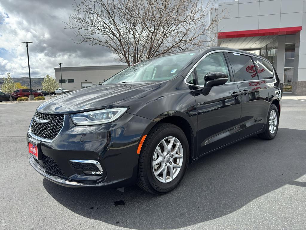 used 2023 Chrysler Pacifica car, priced at $26,227
